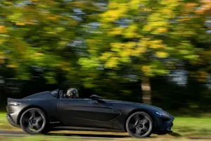 Aston Martin V12 Speedster - Prototipo - 5