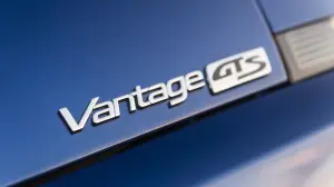 Aston Martin V12 Vantage S e V8 Vantage GTS MY 2017 - 19