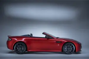 Aston Martin V12 Vantage S Roadster