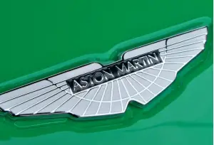 Aston Martin V12 Zagato al Nurburgring - 8