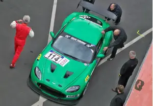 Aston Martin V12 Zagato al Nurburgring