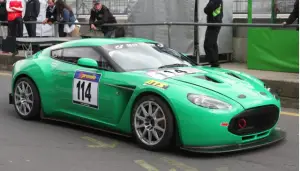 Aston Martin V12 Zagato al Nurburgring