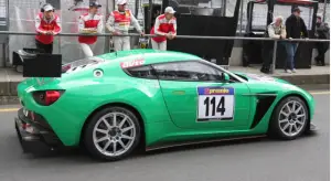 Aston Martin V12 Zagato al Nurburgring