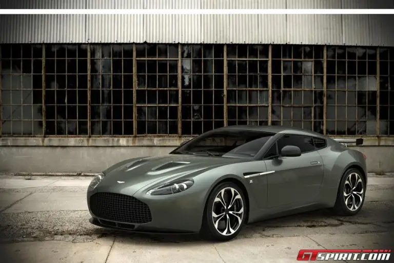 Aston Martin V12 Zagato - Anteprima foto ufficiali - 2