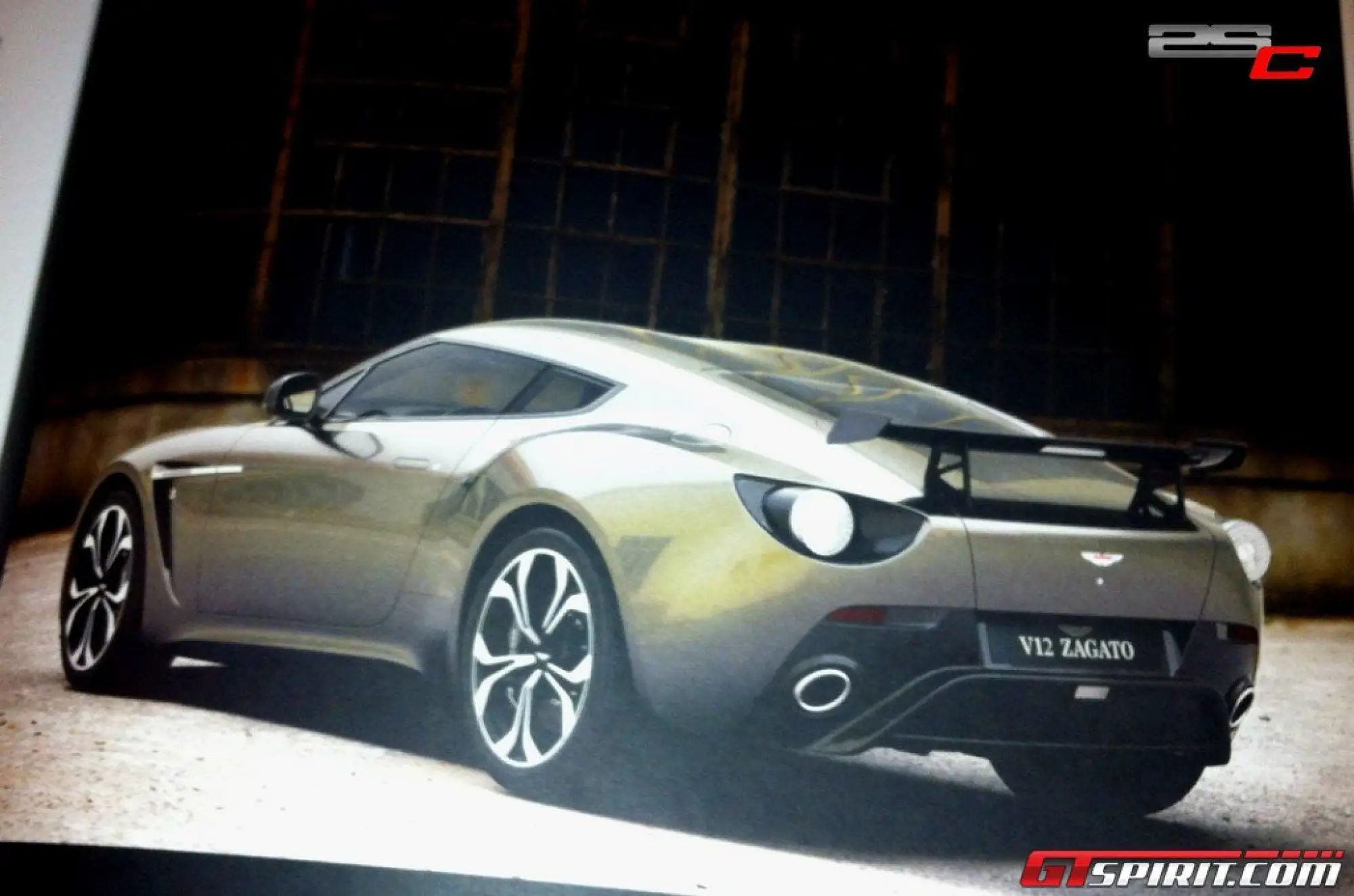 Aston Martin V12 Zagato - Anteprima foto ufficiali - 6