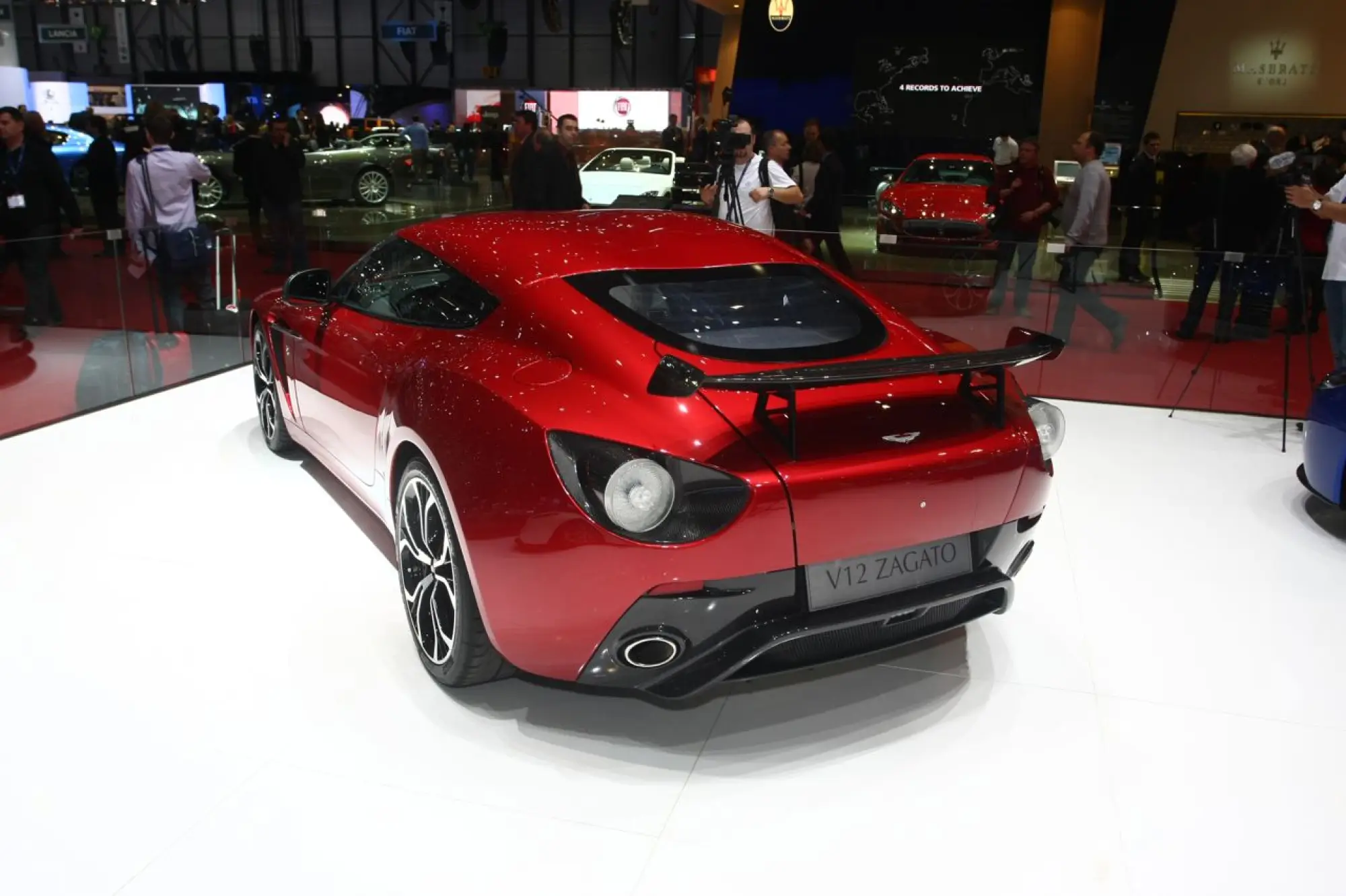 Aston Martin V12 Zagato - Salone di Ginevra 2012 - 13