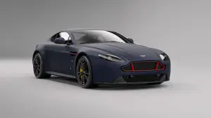 Aston Martin V8 e V12 Vantage S - Red Bull Racing Edition - 18