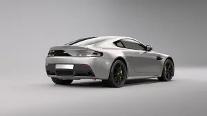 Aston Martin V8 e V12 Vantage S - Red Bull Racing Edition - 21