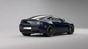 Aston Martin V8 e V12 Vantage S - Red Bull Racing Edition