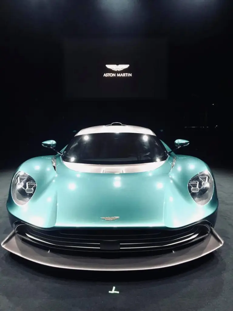 Aston Martin Valhalla - Evento Milano - 9