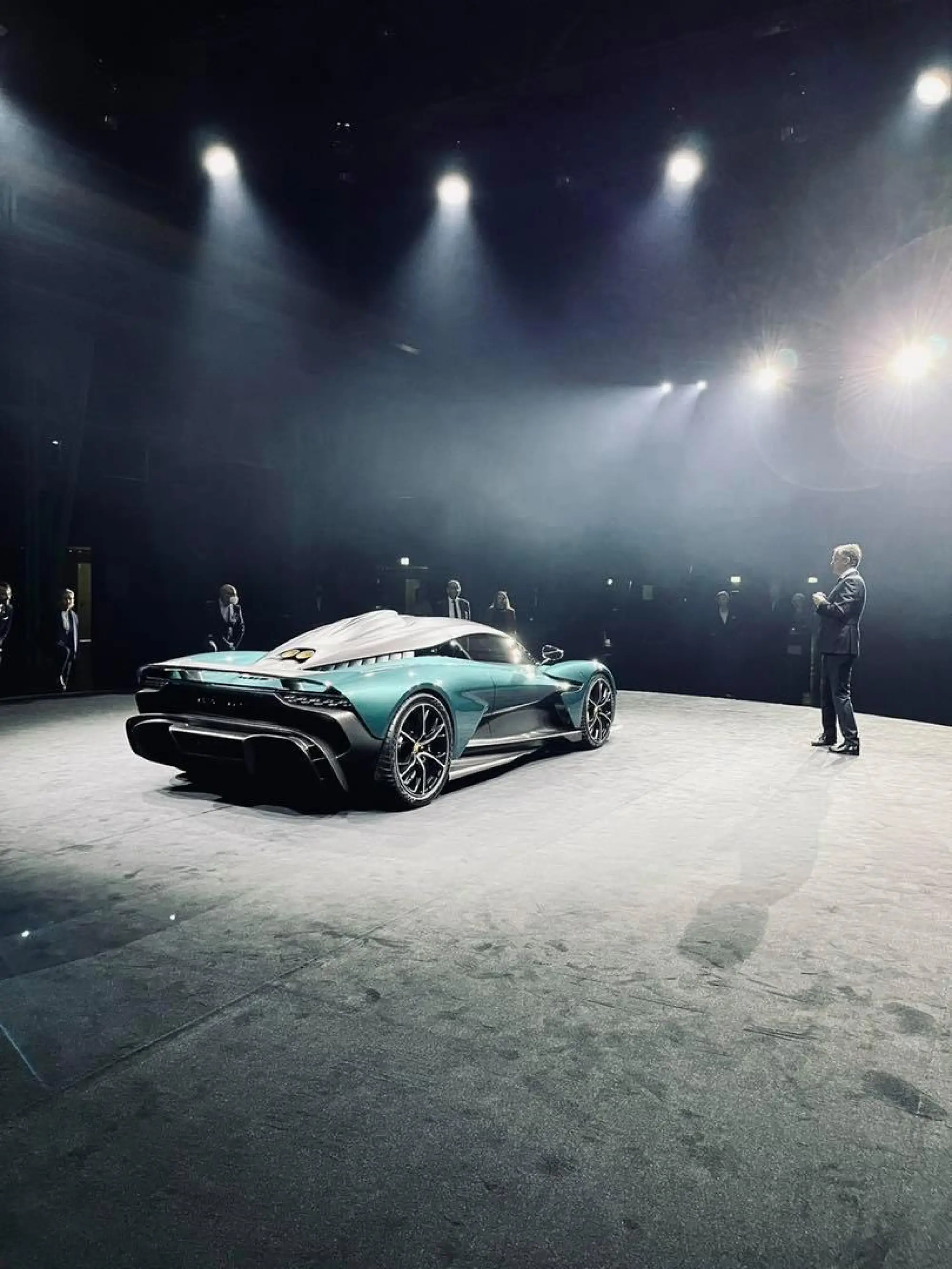 Aston Martin Valhalla - Evento Milano - 8