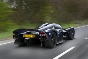 Aston Martin Valkyrie 2020 - 3