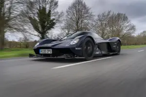 Aston Martin Valkyrie 2020 - 8