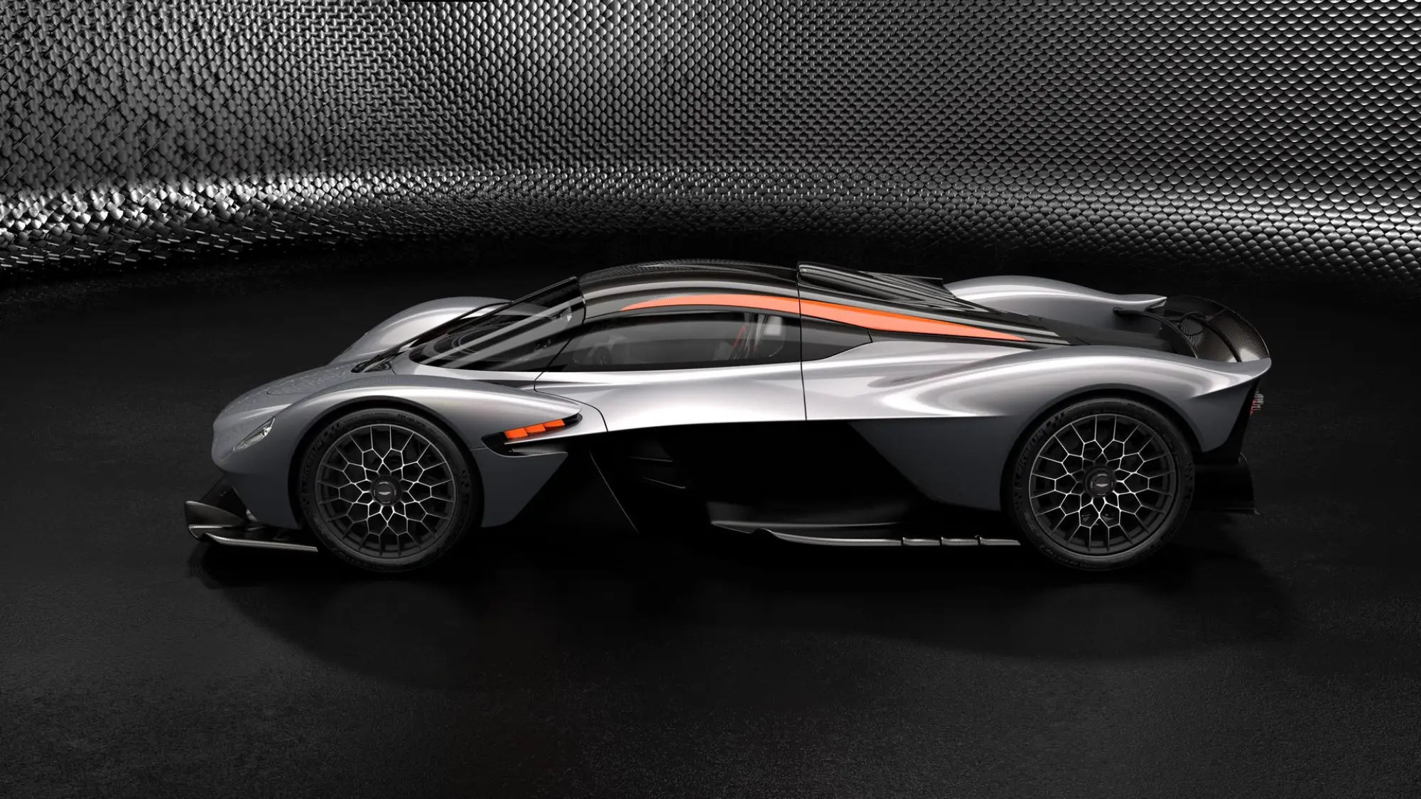 Aston Martin Valkyrie AMR Track Performance Pack - 9