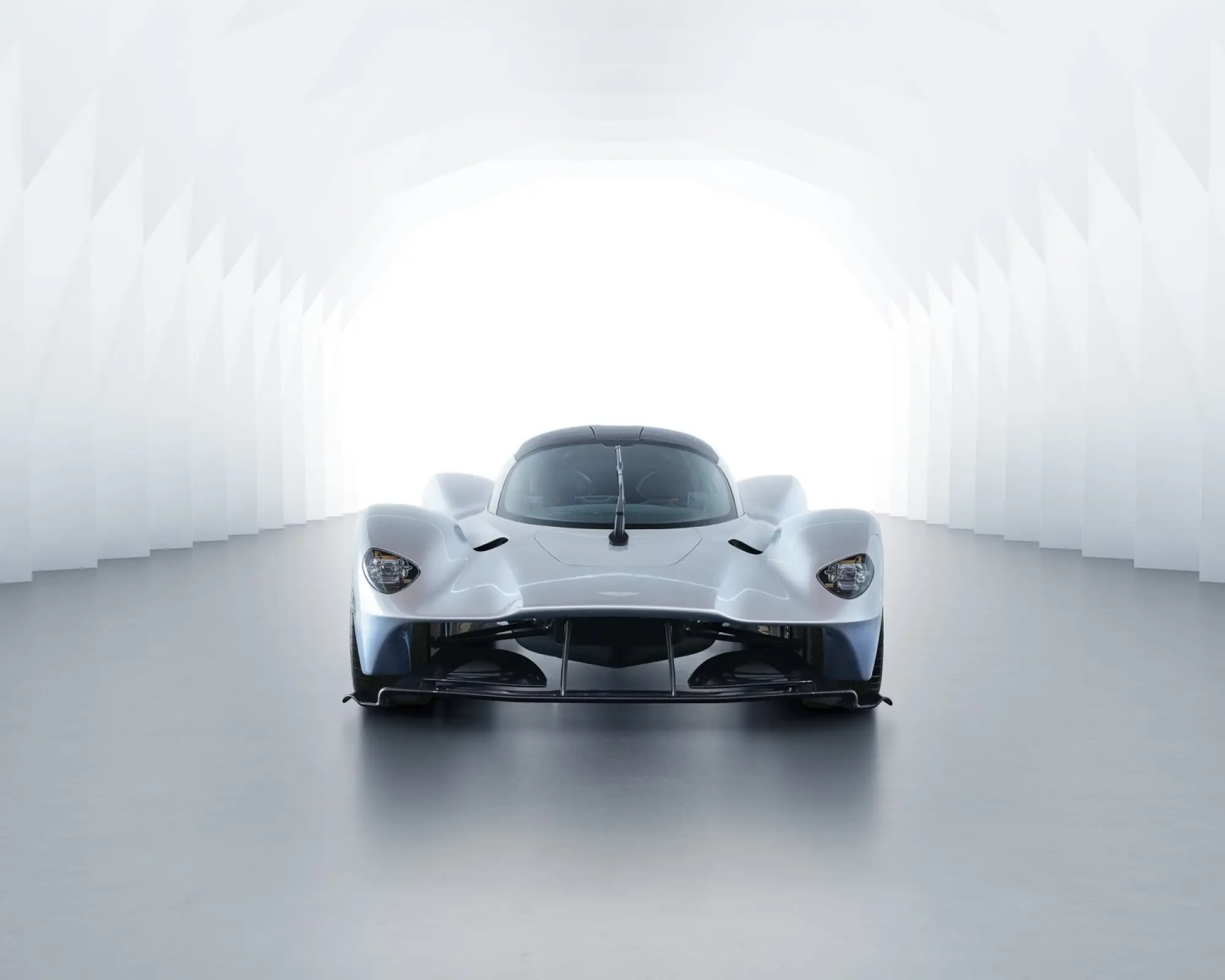 Aston Martin Valkyrie foto 12 Luglio 2017 - 1