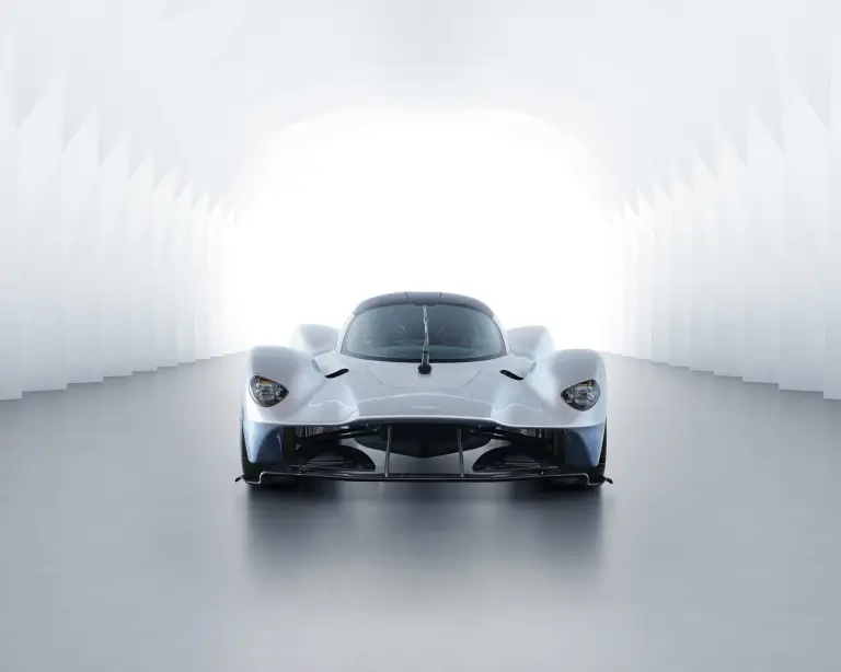 Aston Martin Valkyrie foto 12 Luglio 2017 - 1