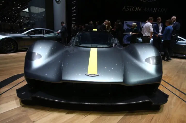 Aston Martin Valkyrie - Salone di Ginevra 2017 - 3