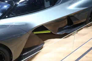 Aston Martin Valkyrie - Salone di Ginevra 2017 - 11
