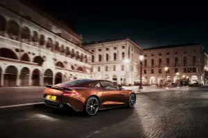 Aston Martin Vanquish 2012 nuove immagini