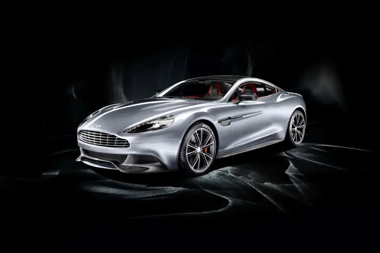 Aston Martin Vanquish 2012 nuove immagini - 32