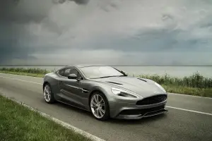 Aston Martin Vanquish 2012 nuove immagini - 52