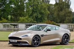 Aston Martin Vanquish 2013, foto  - 12