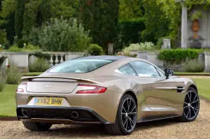 Aston Martin Vanquish 2013, foto 