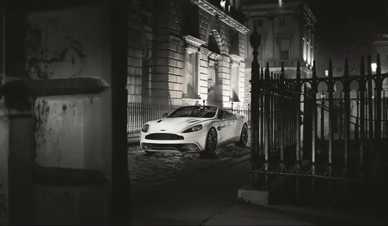 Aston Martin Vanquish Carbon Edition - 1