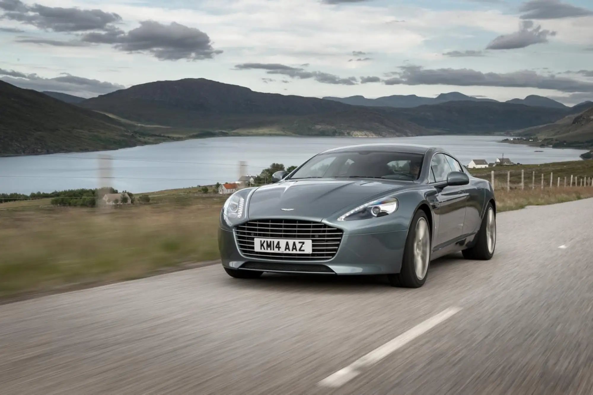 Aston Martin Vanquish e Rapide S 2015 - 22