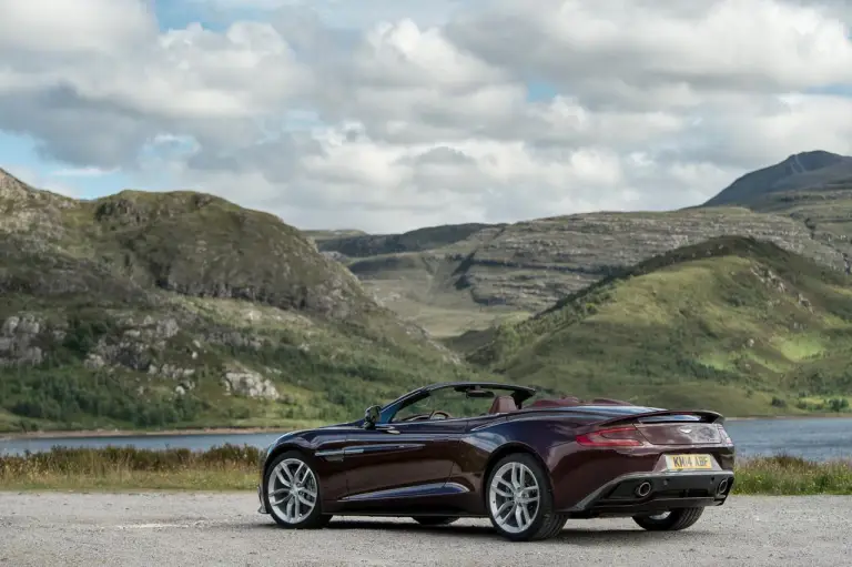 Aston Martin Vanquish e Rapide S 2015 - 81