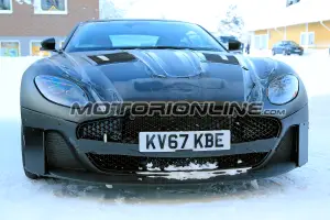 Aston Martin Vanquish MY 2019 foto spia 14 dicembre 2017