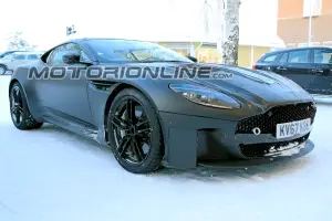 Aston Martin Vanquish MY 2019 foto spia 14 dicembre 2017