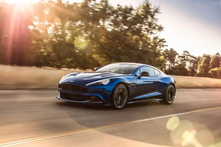 Aston Martin Vanquish S - 1