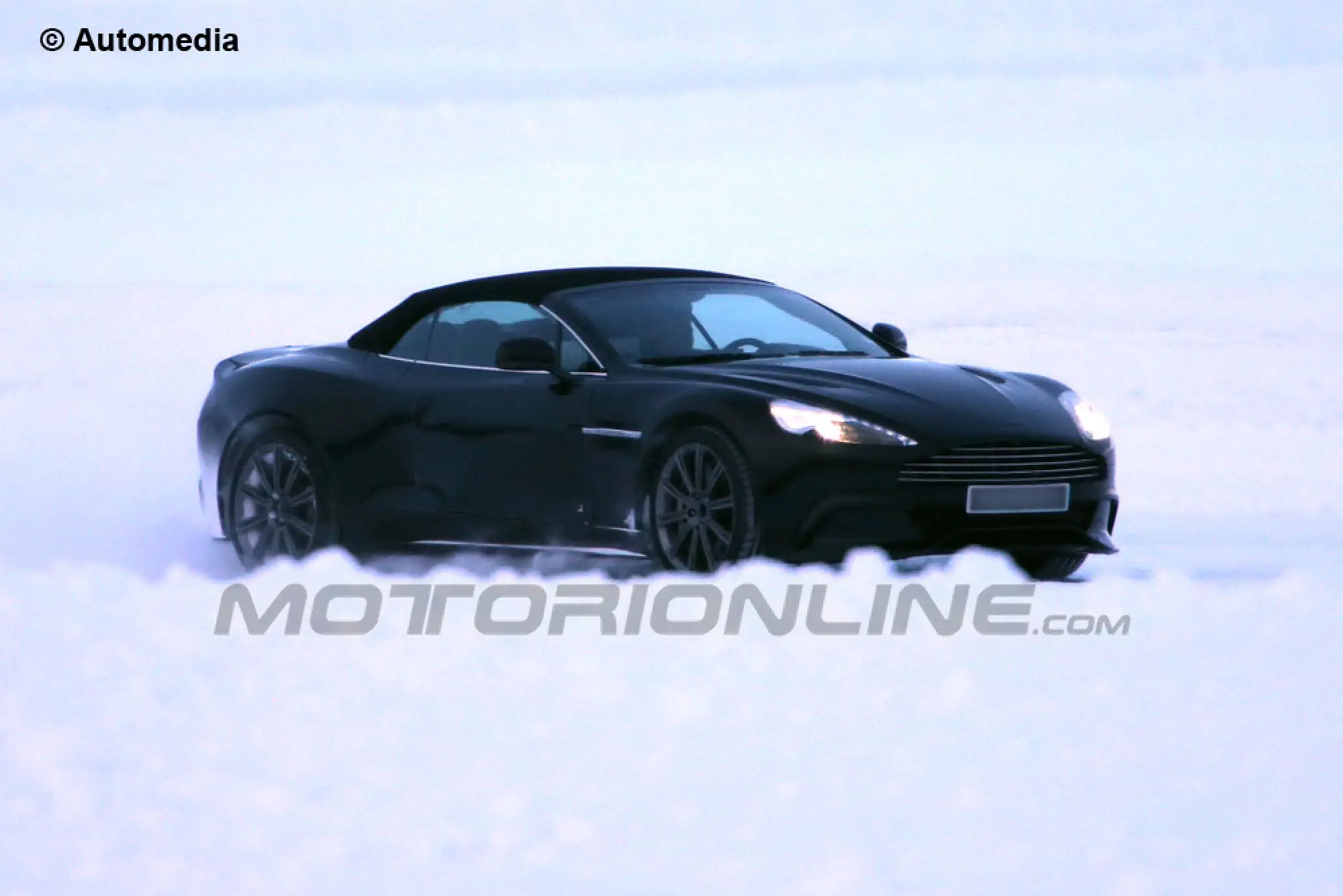 Aston Martin Vanquish Volante - Foto spia 07-02-2013 - 1