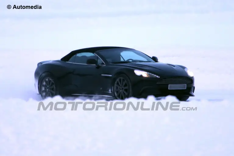 Aston Martin Vanquish Volante - Foto spia 07-02-2013 - 1