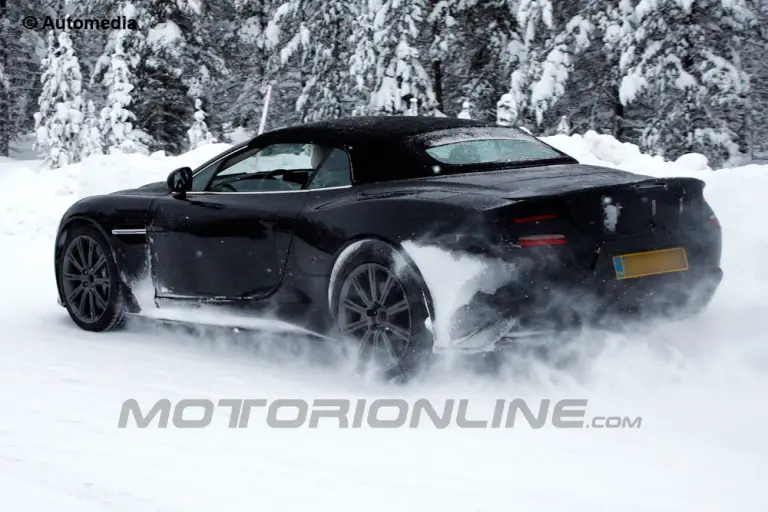 Aston Martin Vanquish Volante - Foto spia 16-02-2013 - 4