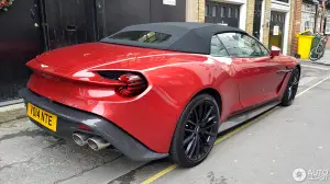 Aston Martin Vanquish Zagato Volante in strada