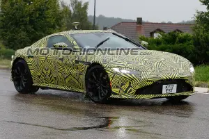 Aston Martin Vantage foto spia 5 Settembre 2017