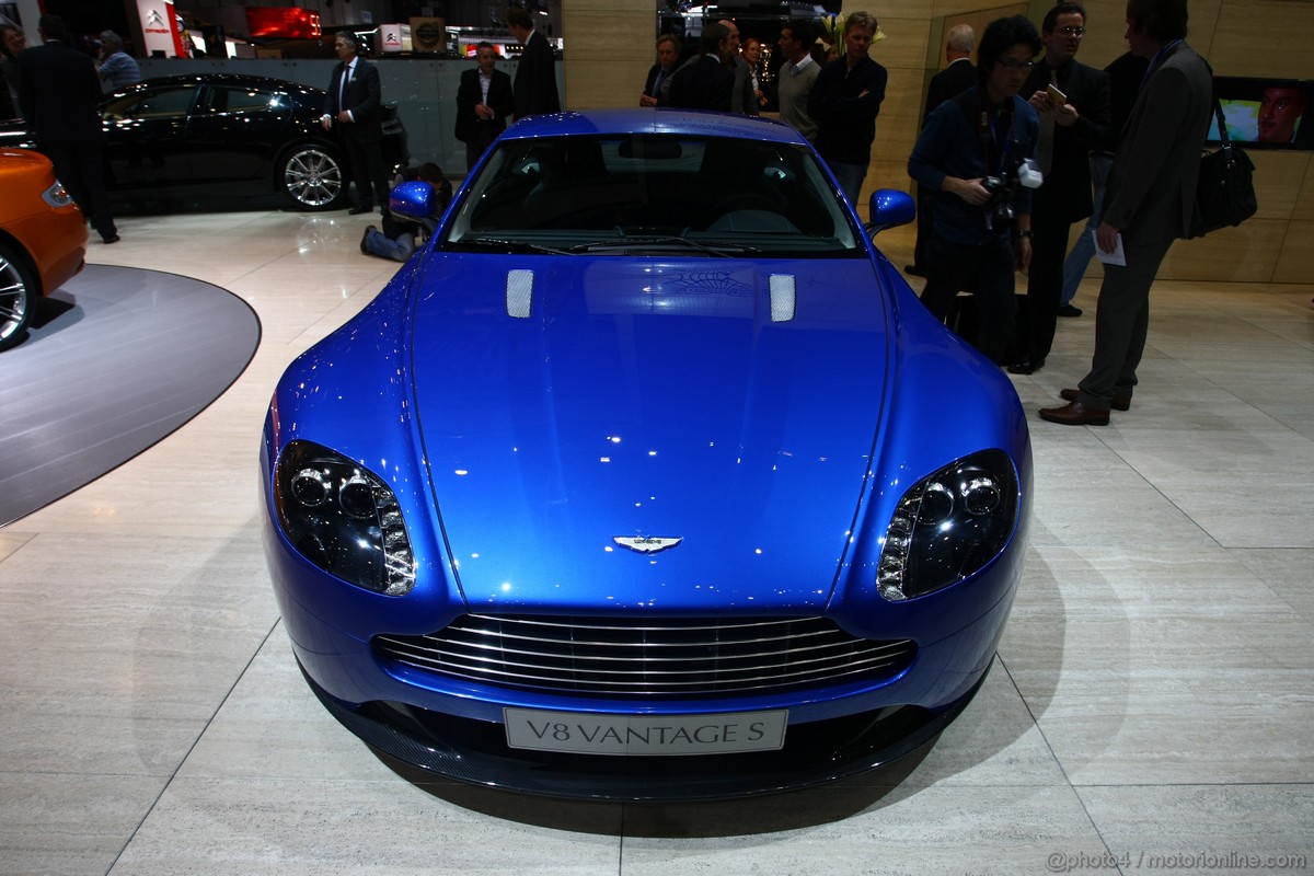 Aston Martin Vantage Ginevra 2011