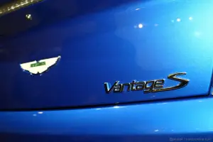 Aston Martin Vantage Ginevra 2011