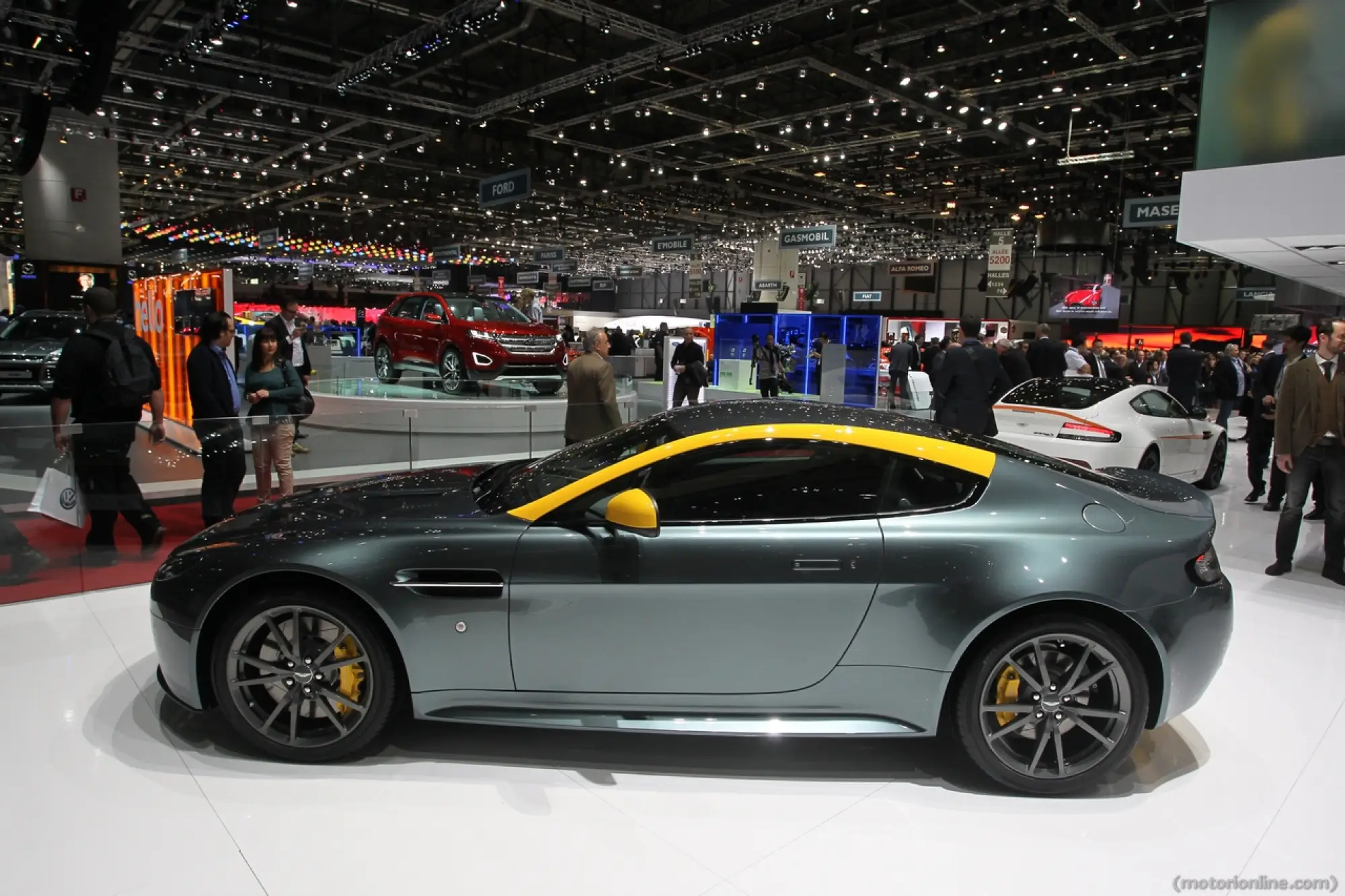 Aston Martin Vantage N430 - Salone di Ginevra 2014 - 10