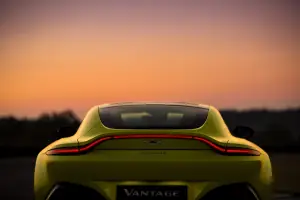 Aston Martin Vantage Novembre 2017