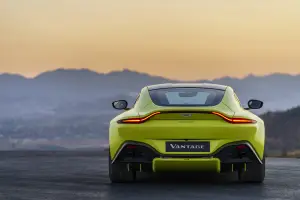 Aston Martin Vantage Novembre 2017 - 22