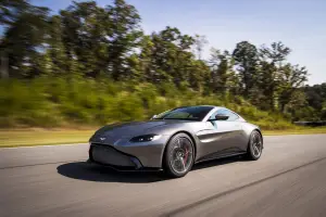 Aston Martin Vantage Novembre 2017