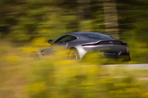 Aston Martin Vantage Novembre 2017