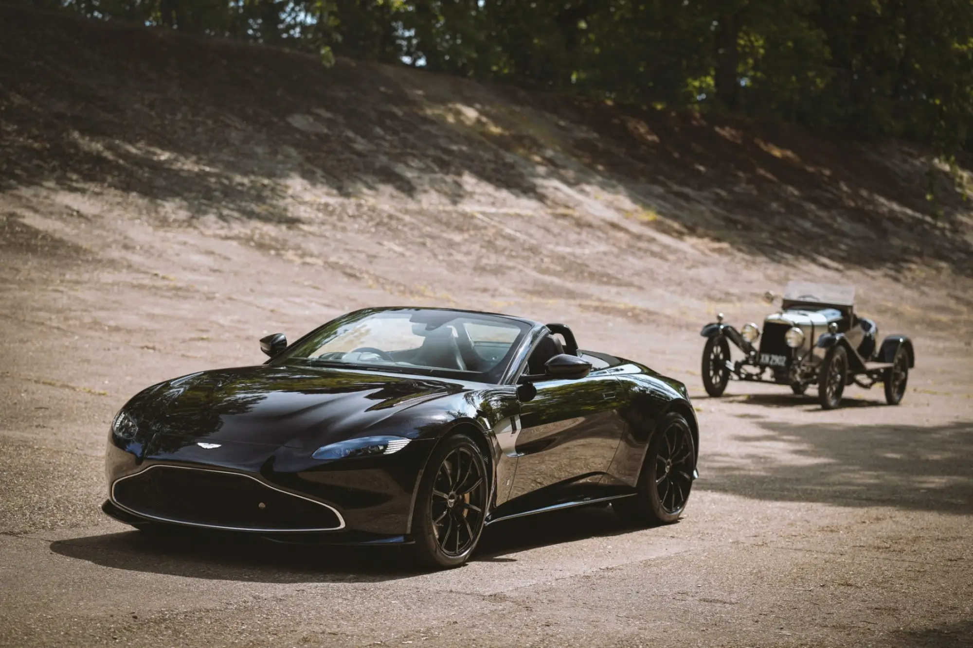 Aston Martin Vantage Roadster - Tributo A3 - 12