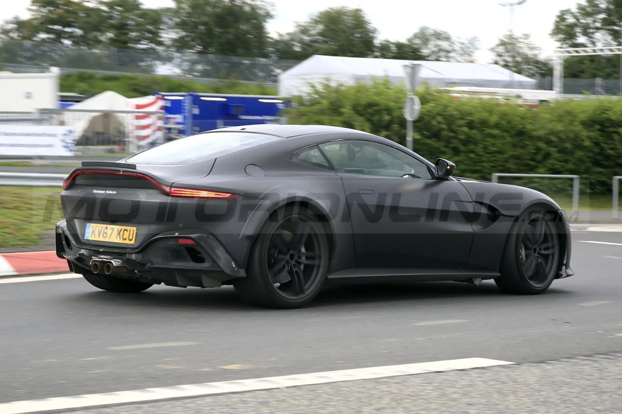 Aston Martin Vantage RS - Foto Spia 05-01-2022 - 12