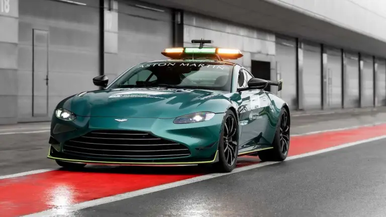 Aston Martin Vantage - Safety Car F1 - 28