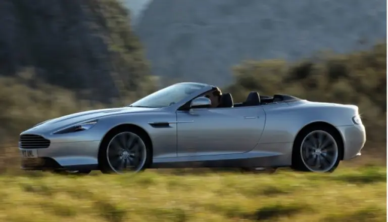 Aston Martin Virage gallery - 6
