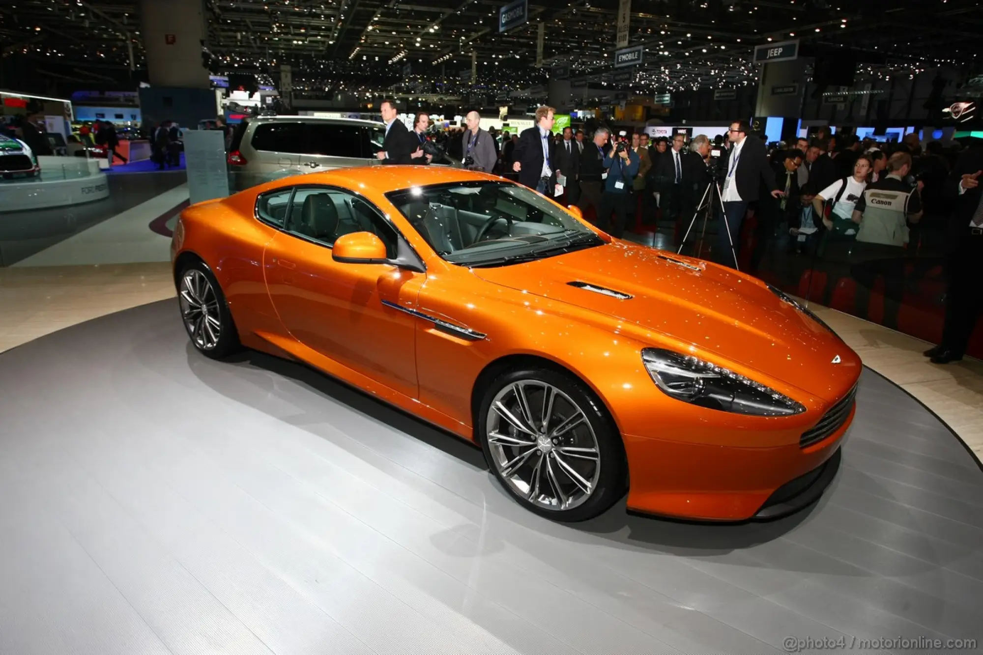 Aston Martin Virage Ginevra 2011 - 2